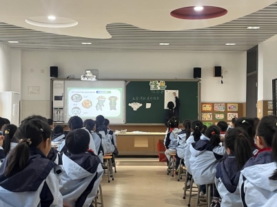 d813926c-c37f-4bdc-8c01-1d94e0214e78