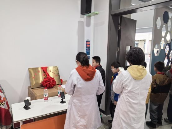 81dd89fc068d38fd7f8eb65f4881df52_origin(1)